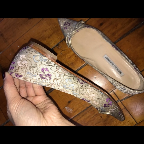 Manolo Blahnik Brocade Ballet Flats w/ Bow - 36 - Picture 2 of 6